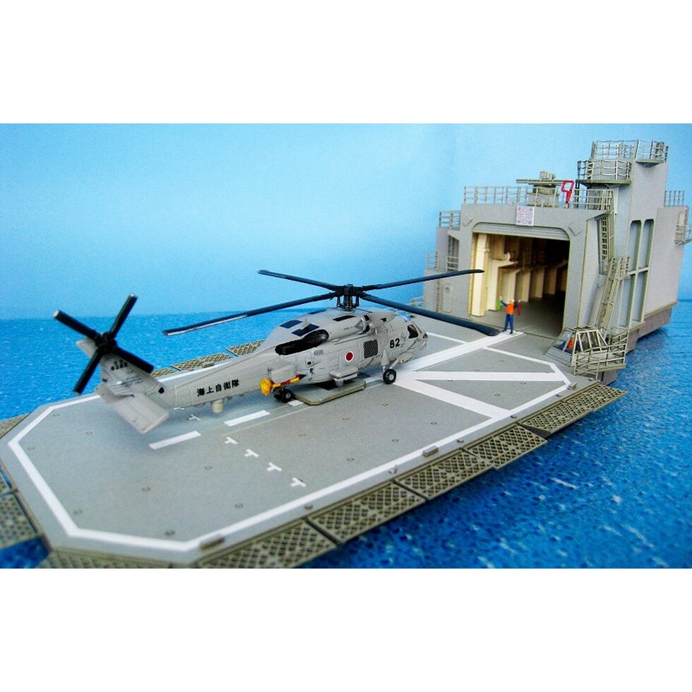 さんけい みにちゅあーとキット はつゆき型DDヘリコプター用甲板 (MK08-09)