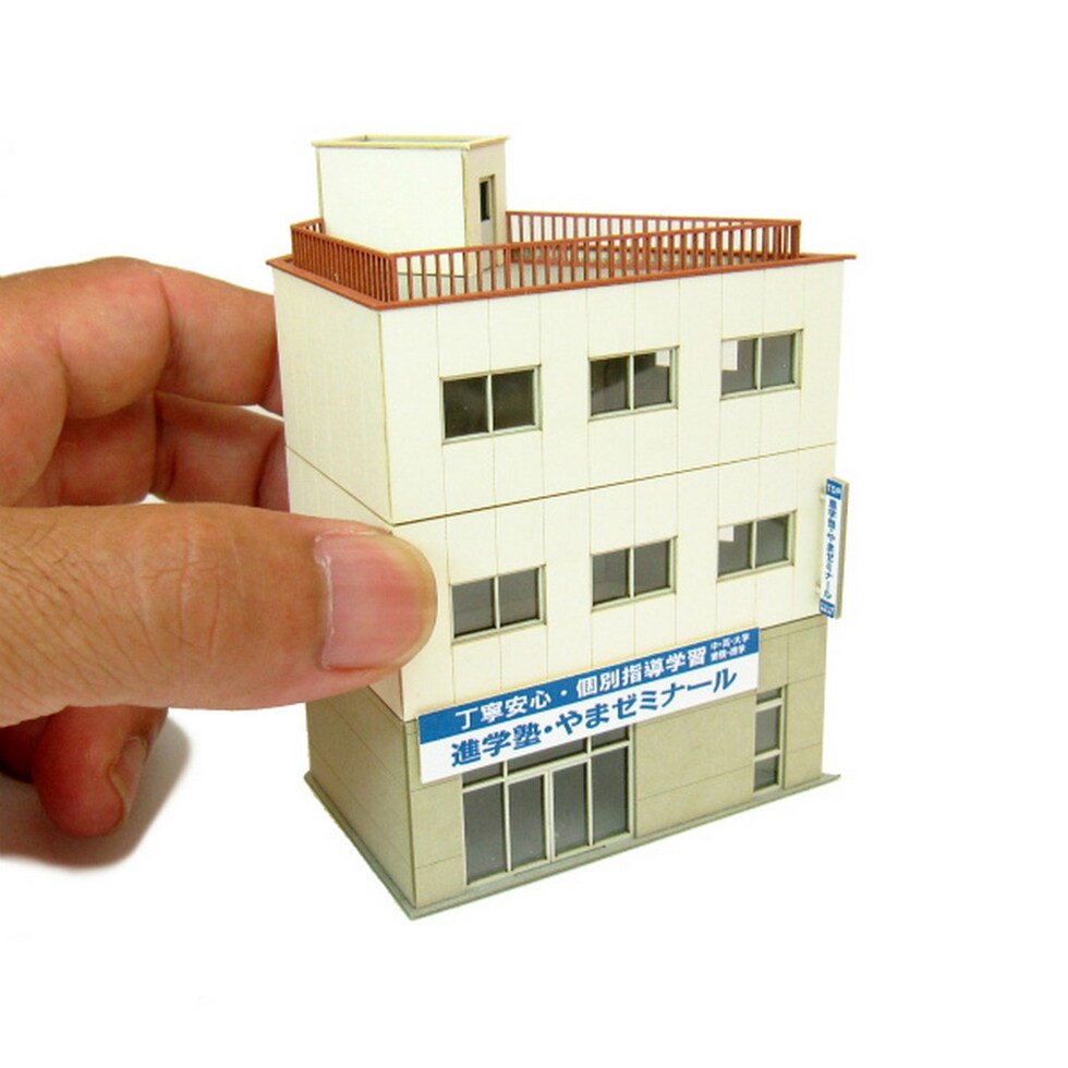 さんけい なつかしのジオラマシリーズS=1/150 鋭角ビルB (MP03-98)