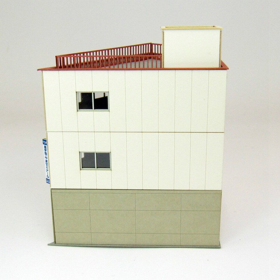 さんけい なつかしのジオラマシリーズS=1/150 鋭角ビルB (MP03-98)