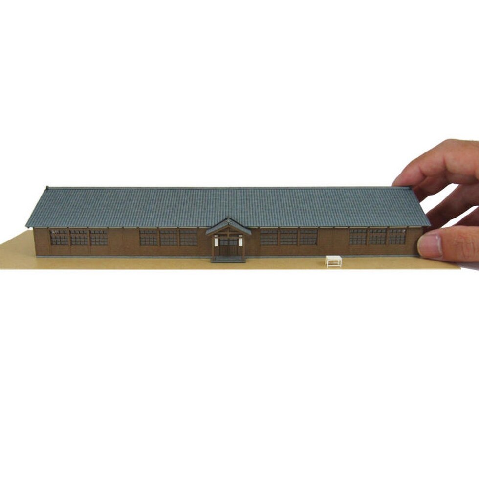 さんけい なつかしのジオラマ S=1/150 木造校舎 (MP03-104)