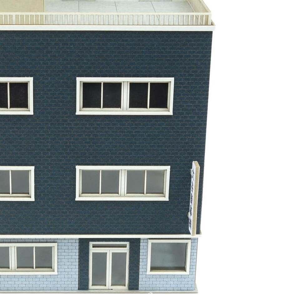 さんけい なつかしのジオラマシリーズS=1/150 ビルE (MP03-108)