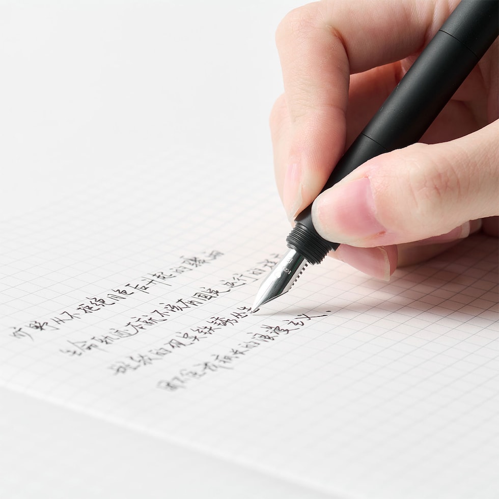 KACO 万年筆 ポップハート 全3色 (ホワイト/ブラック/サクラ) First Fountain Pen インクカートリッジ2本付き 軽量 可愛い プレゼント 贈り物 ネコポス可