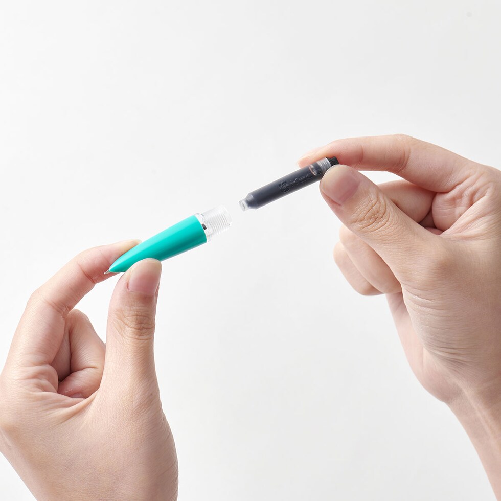KACO RETRO万年筆 全6色 (Mint Green/Blue/Green/Light Purple/White/Black) コンバーター+カードリッジ(黒)2本付き レトロ ネコポス可