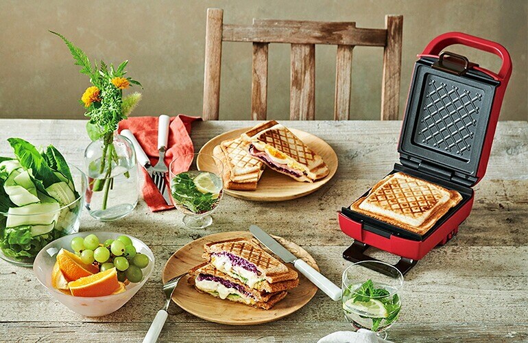 プレスサンドメーカー プラッド