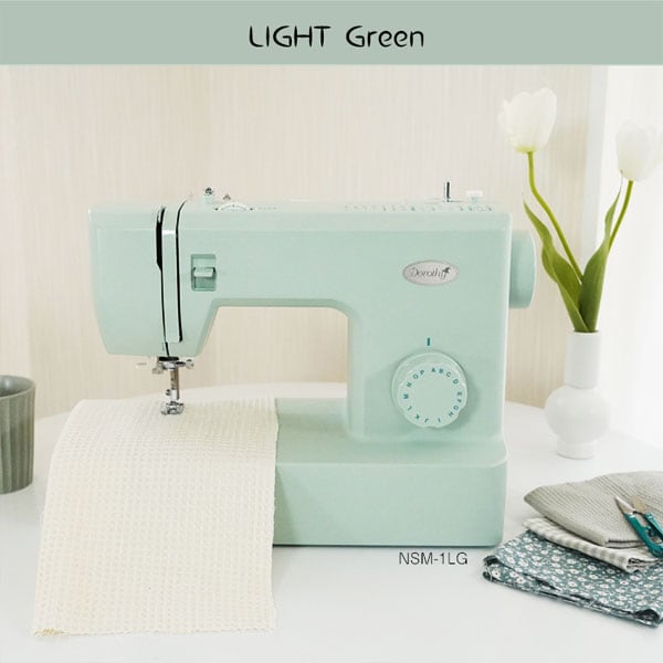 ライトグリーン