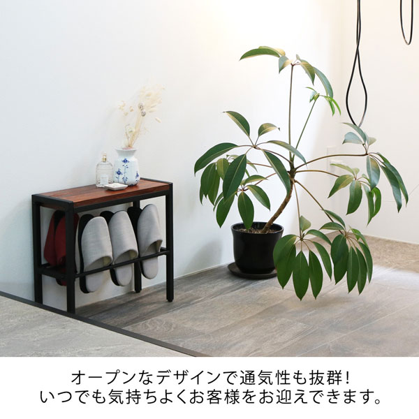 オープンなデザインで通気性も抜群