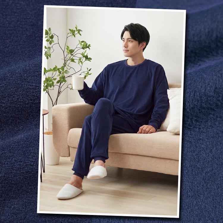 ネイビー