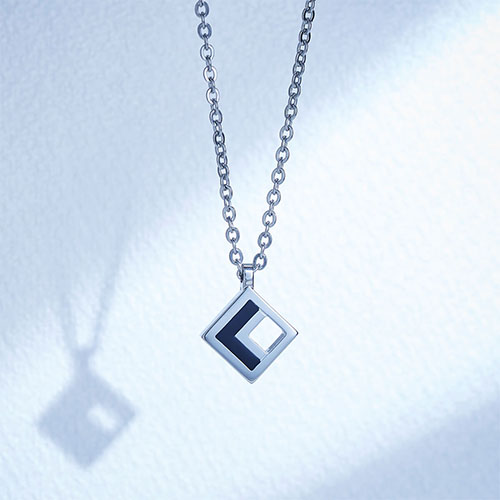 コラントッテ　ネックレス