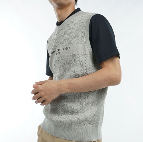 トミーヒルフィガー ベスト