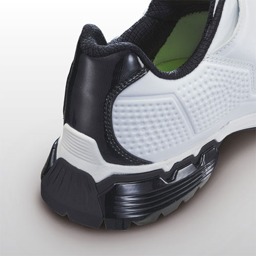 ブリヂストン ゴルフシューズ