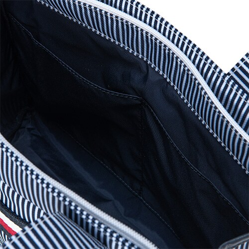 トミーヒルフィガー　バッグ