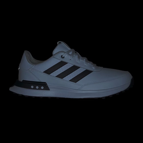 アディダス　ゴルフシューズ