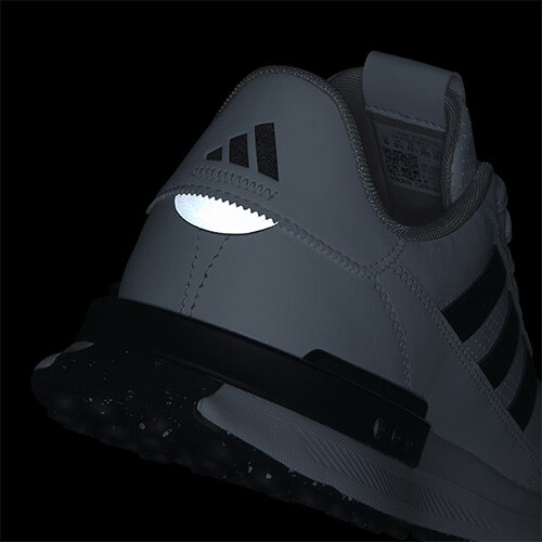 アディダス　ゴルフシューズ