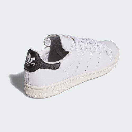 アディダス　ゴルフシューズ