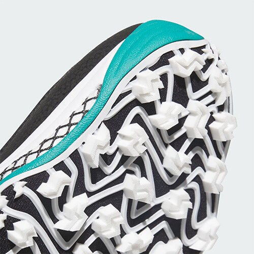 アディダス　ゴルフシューズ