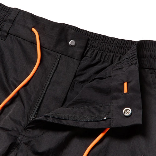 ニューエラ　パンツ