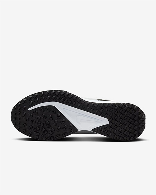 ナイキ ゴルフシューズ