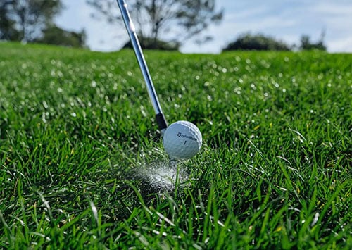 テーラーメード　ゴルフボール