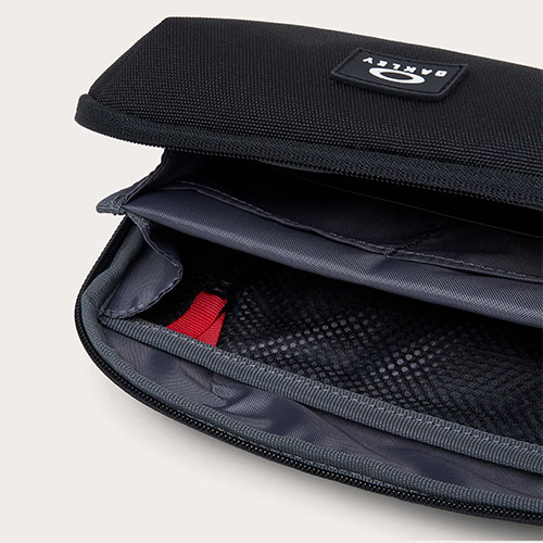 オークリー ポーチ