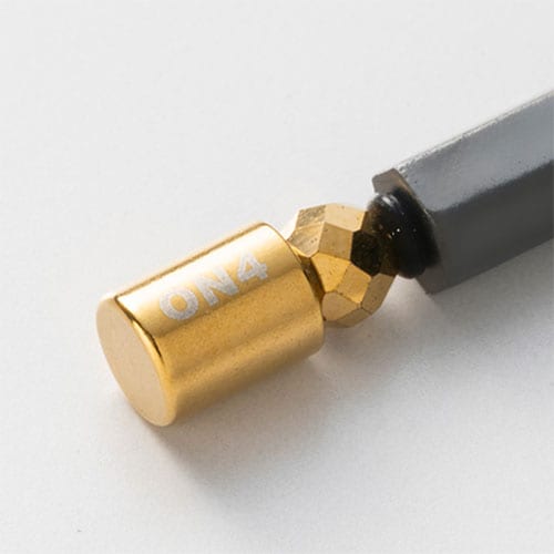 オンフォー 磁器ネックレス