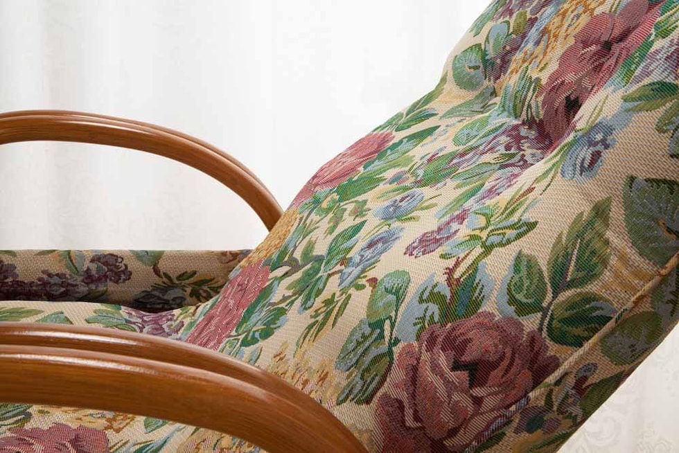 ファミリー・ライフ 天然籐フットレスト付き回転高座椅子