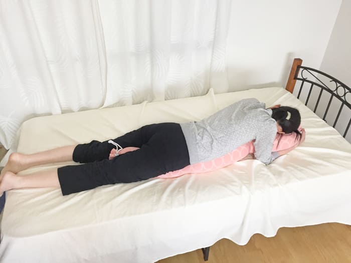 龍野コルク工業 キュービーズ 授乳クッションにもなる抱き枕 1個