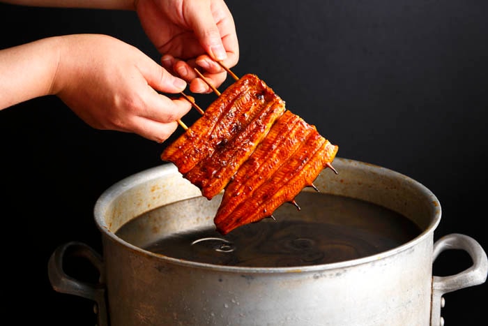 大五通商うなぎ工房 うなぎ問屋の大五蒲焼（3袋入）肝吸付き 1セット（240g：蒲焼80g×3袋、肝吸い×3袋）