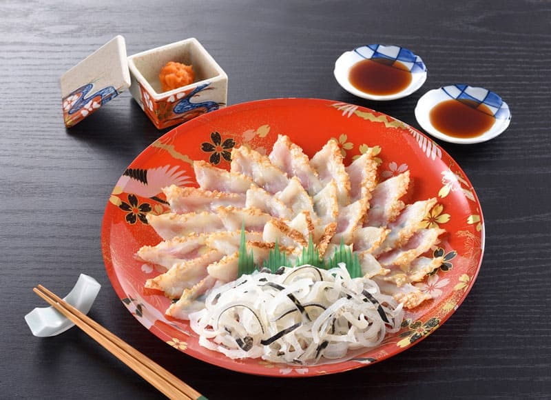 関とら本店 ふくたたき刺身セット 1セット：刺身55g、皮20g