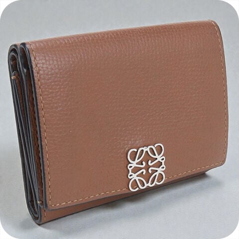 LOEWE アナグラム トライフォールド ウォレット 三つ折り財布 ブラウン系 dショッピング |中古 ロエベ 三つ折り財布 レディース ブランド LOEWE