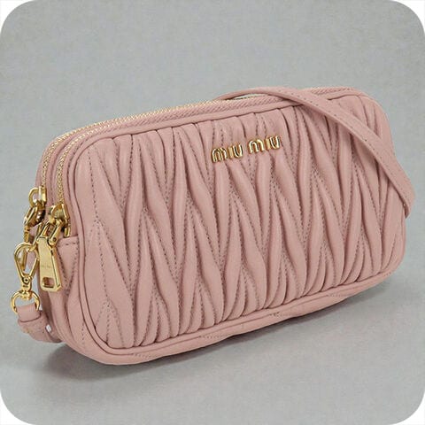 Miu Miu ピンク レザー ショルダーバッグ ミュウミュウ マテラッセ dショッピング |中古 ミュウミュウ ショルダーバッグ レディース