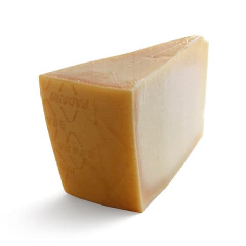 イタリア産グラナパダーノ D.O.P ブロック  1kg　イタリアの至宝といっても過言ではないチーズ 1kg  チーズ ハード系