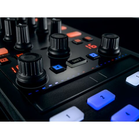 dショッピング |NATIVE INSTRUMENTS TRAKTOR KONTROL X1 MK2 DJ