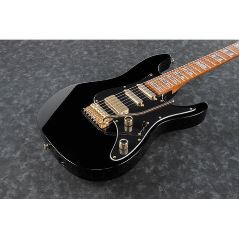 Ibanez THBB10 Tim Henson シグネイチャーモデル - ギター