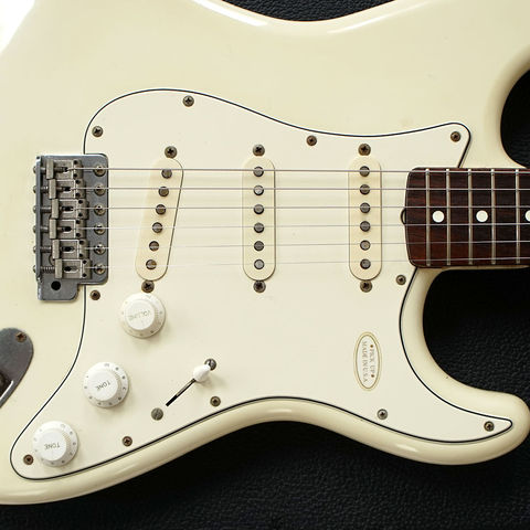 dショッピング |【中古】 エレキギター FENDER JAPAN ST62-85 WH JV