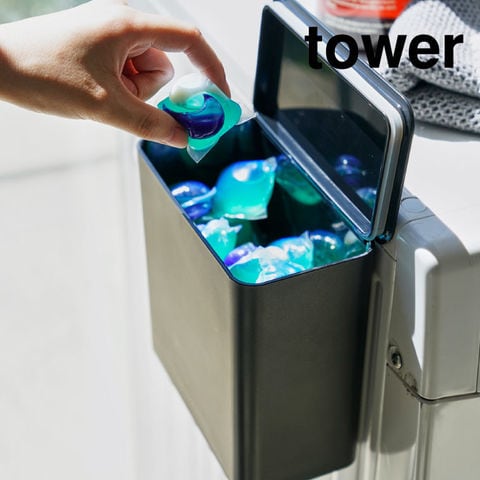 dショッピング |tower マグネット洗濯洗剤ボールストッカー タワー 山崎実業 ジェルボール 容器 収納 洗剤入れ 洗濯機横 詰め替え 洗面  脱衣所 磁石 ランドリー シンプル おしゃれ 4266 4267 タワーシリーズ マグネット ブラック カテゴリ：ランドリーグッズの販売 ...