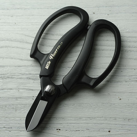 Dショッピング アルスコーポレーション 業務用花はさみ フルール ブラック Fp 17 Bk カテゴリ ガーデニング資材 剪定具 雑貨 その他の販売できる商品 ガーデン用品屋さん 108pg ドコモの通販サイト