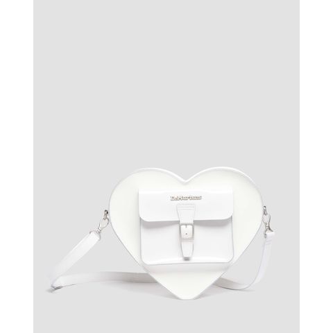 dショッピング |ドクターマーチン HEART BACKPACK 国内正規販売店 Dr